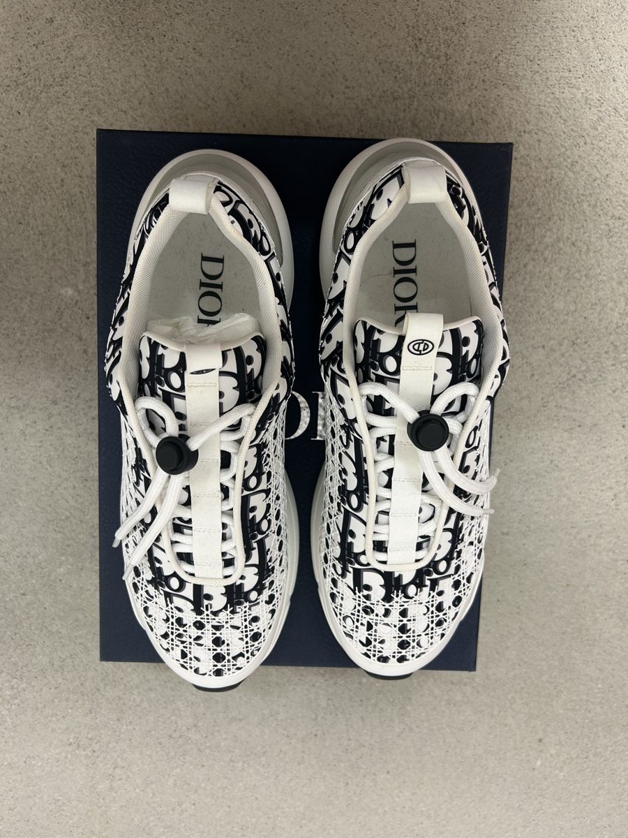 Dior Herrenschuhe: Dior B24 White Black Oblique Cannage – Neu und originalverpackt aus St.Gallen von y.vrn1 5