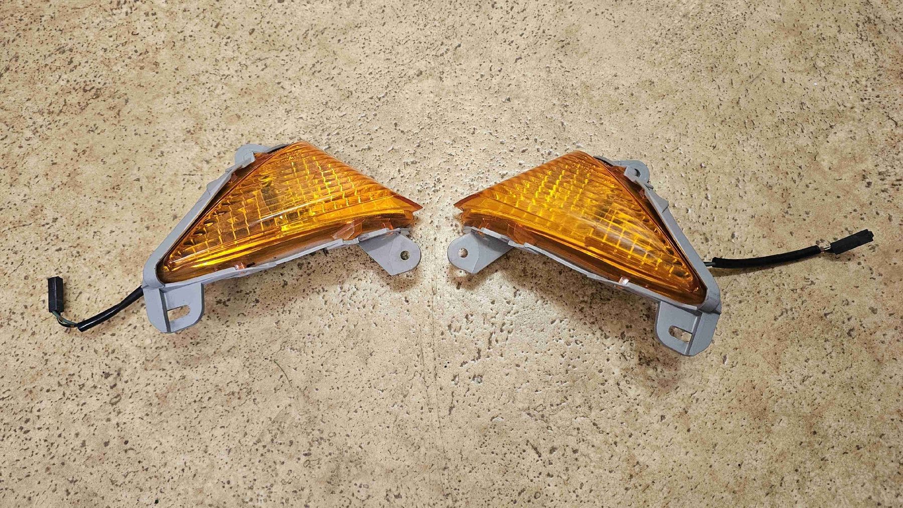 Kawasaki Tutti i ricambio per moto: 2x Blinker Kawa Ninja – Usato da Liestal venduto da GrotteD