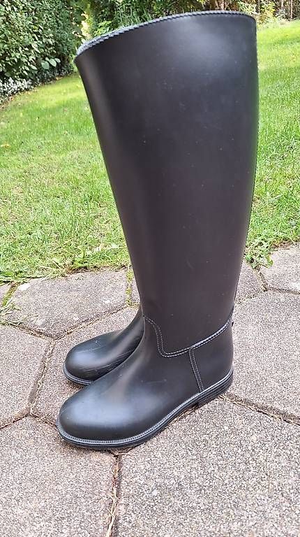 Scarpe da uomo: Reitstiefel gr.35 fast Neu – Usato da Münchenbuchsee venduto da Kriss28