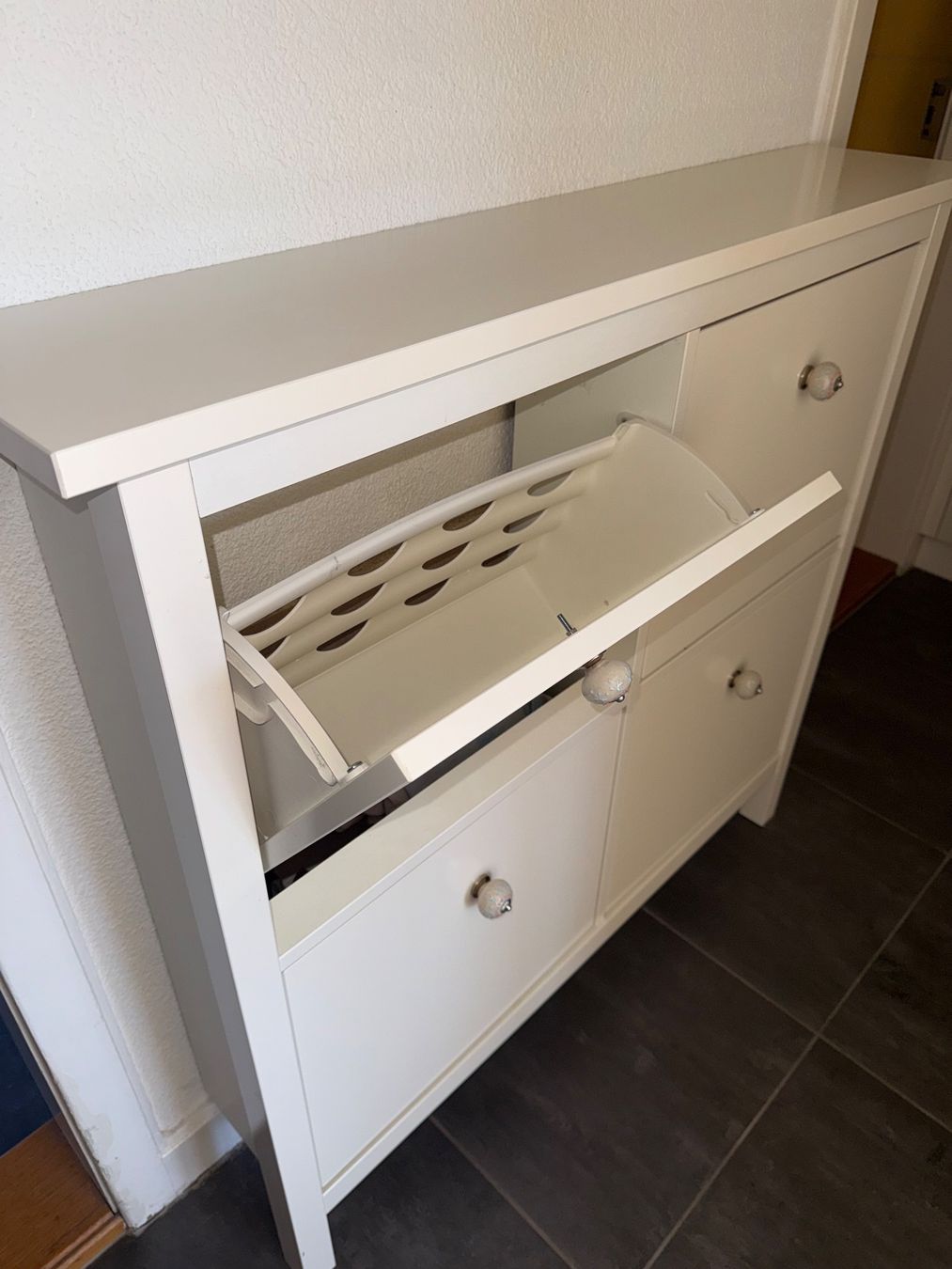 Ikea Armadi: IKEA HEMNES Schuhschrank – Usato da Zürich venduto da ame_r6dk 2
