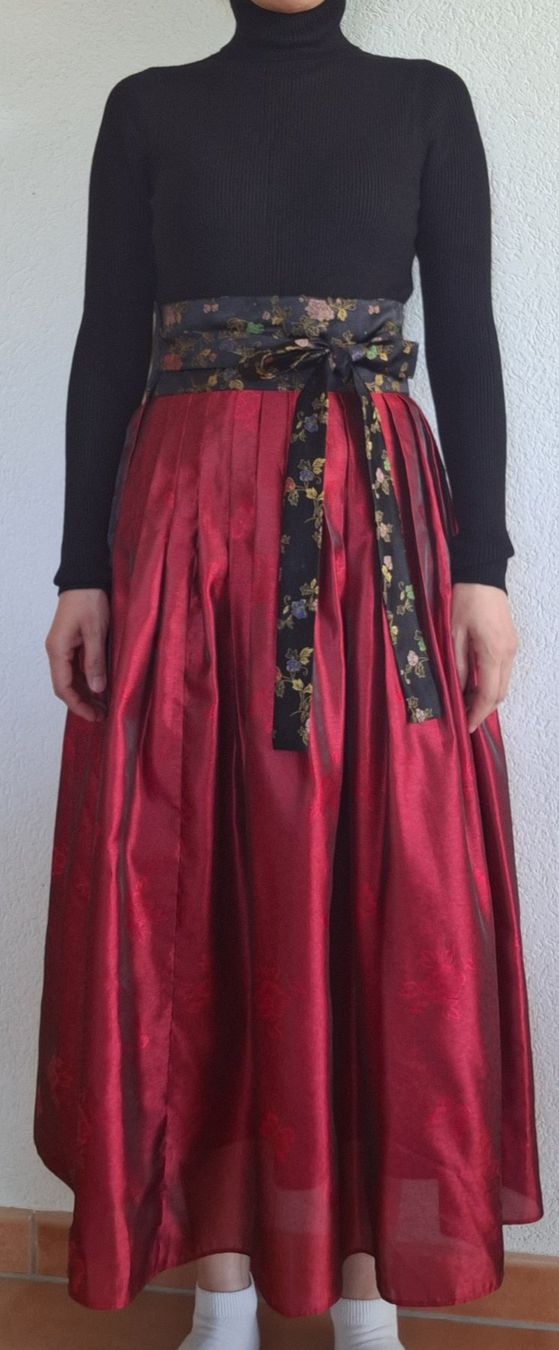 Gonne: Modern hanbok from Korea – Usato da Gland venduto da Dede_TheGreat