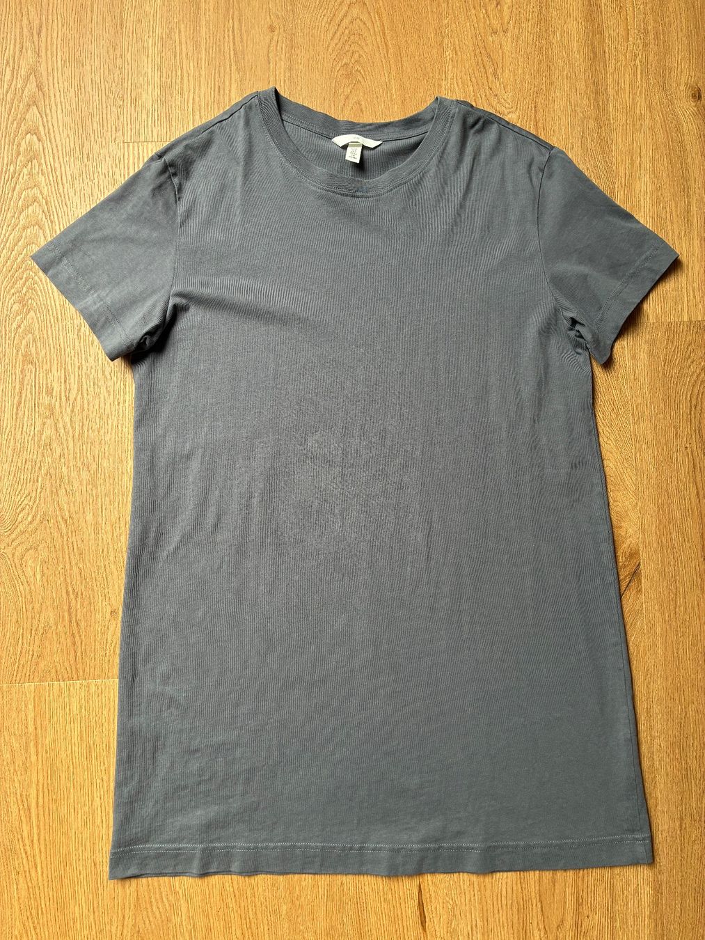 H&M Vestiti: T-Shirt Kleid Grösse S – Usato da Witterswil venduto da Livee 1