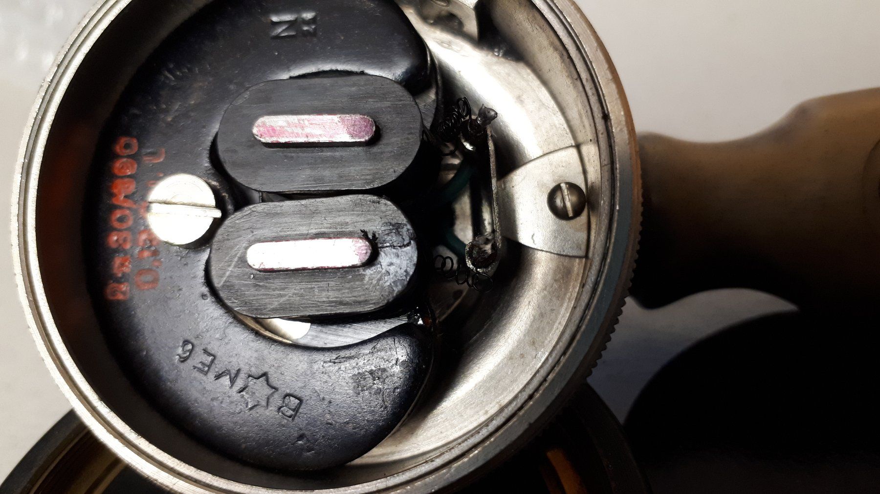 Telefoni: Antiker Telefonhörer Metall Spiralkabel – Usato da Madiswil venduto da 20gls 6