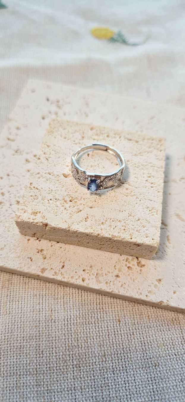 Anelli: NEW - S925 Sapphire Ring (Adjustable) – Nuovo (secondo la descrizione) da Zürich venduto da cin_wcf6 2
