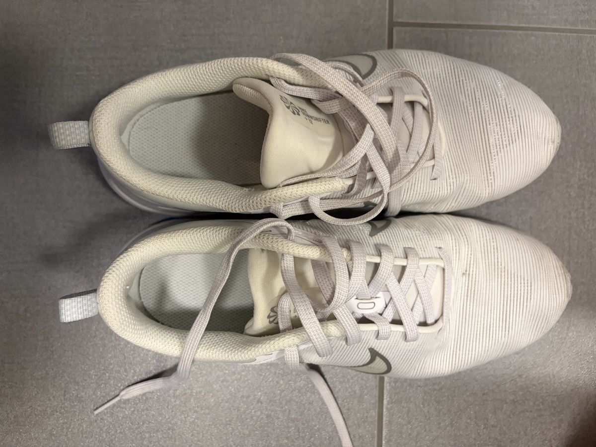 Nike Scarpe da donna: Nike Running Schuhe 38.5 – Usato da Winterthur venduto da ame_k6hm 5