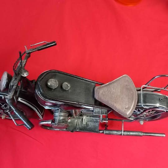 Tutte le decorazioni: Deko-Motorrad Metal – Usato da Hochwald venduto da motowear-secondhand 3
