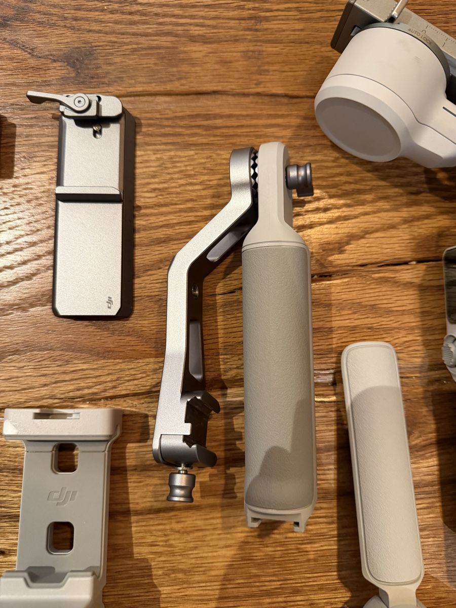 DJI Autres accessoires: DJI RS 4 Mini Combo  – D'occasion à Kerns par pat_d9cd 6