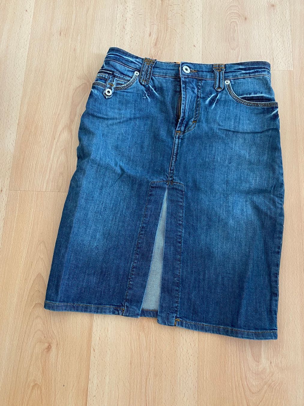 Dolce & Gabbana Gonne: Jeans Rock von Dolce und Gabbana – Nuovo (secondo la descrizione) da Vaduz venduto da RapunzelLissi 2