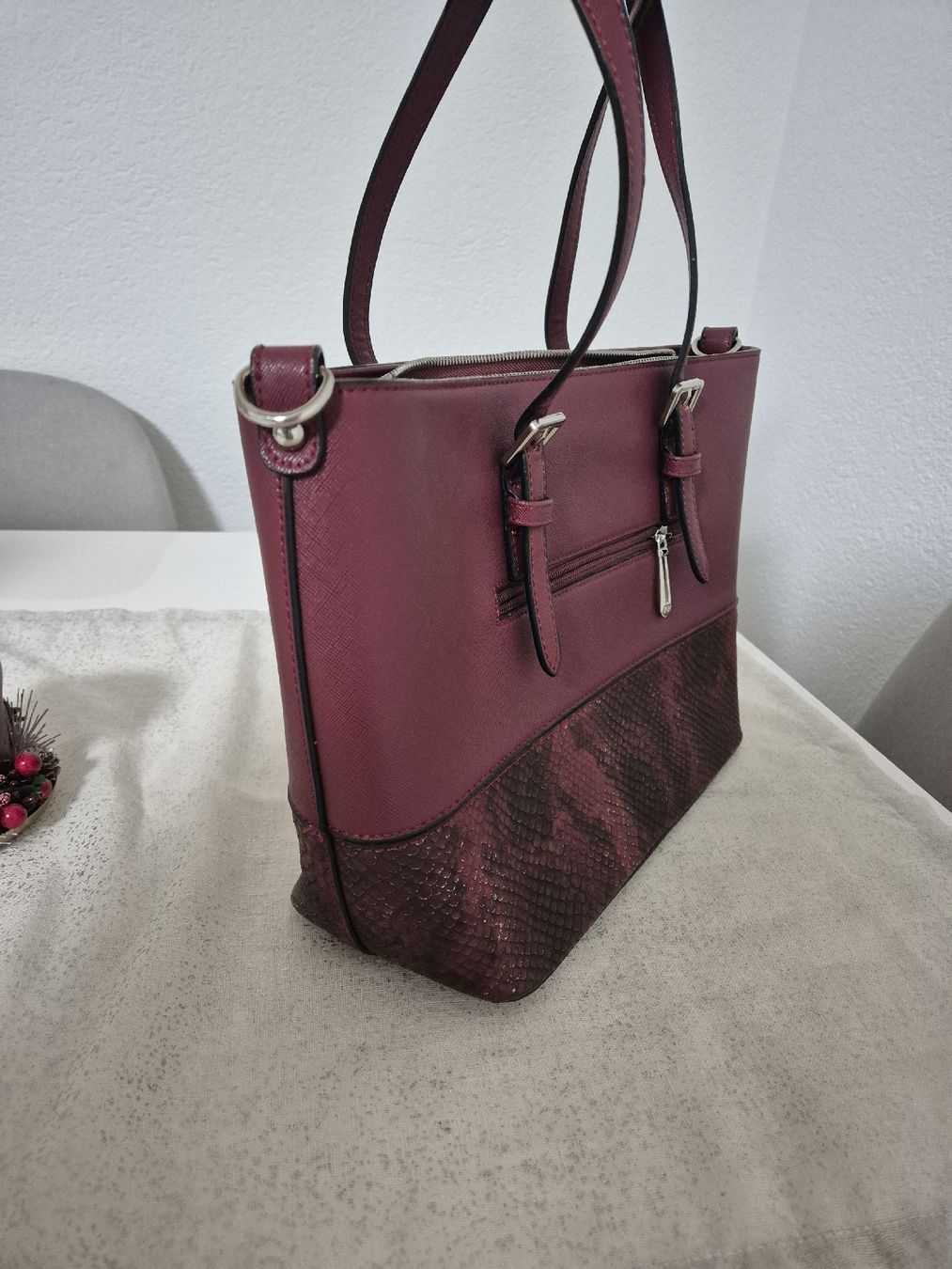 Borse da donna: Stylish Flora&Co Burgundy Bag – Nuovo (secondo la descrizione) da Basel venduto da Elena_02 1