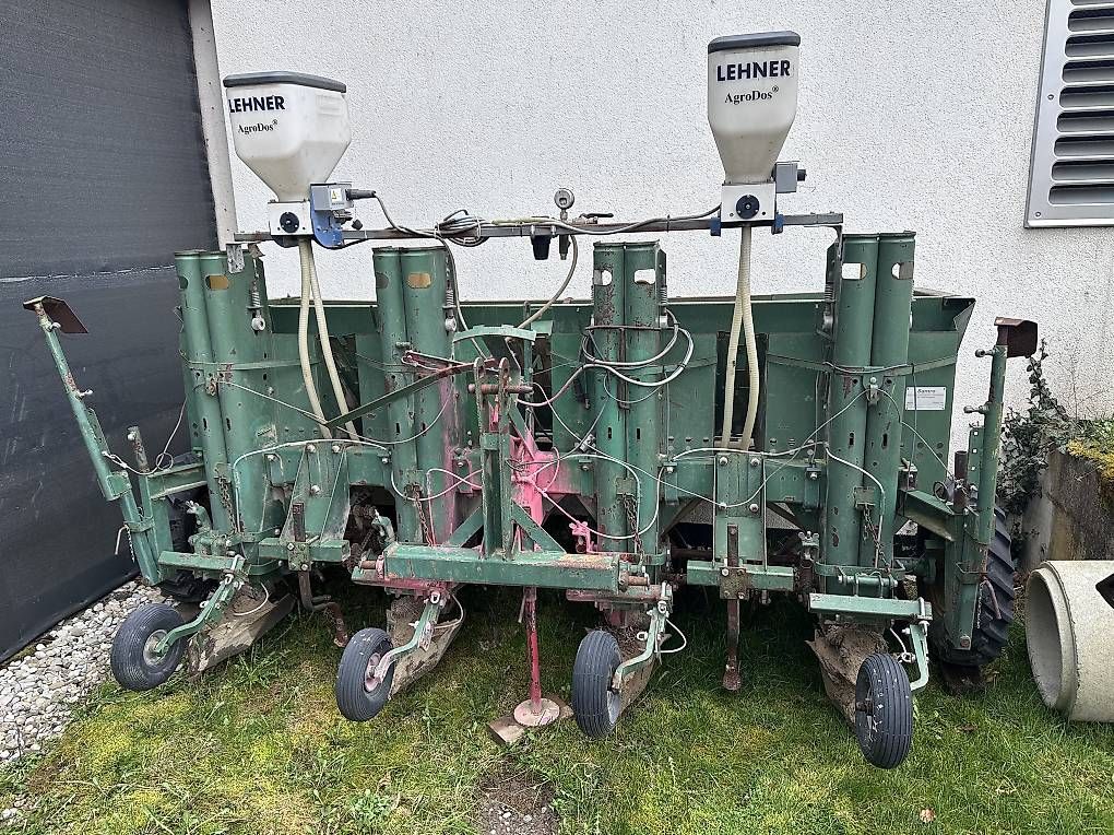 Toutes les machines: Samro kartoffelsetzgerät – D'occasion à schalunen par Chrigeler6