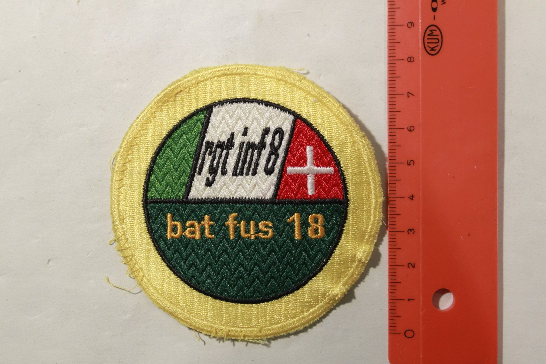 Schweizer Armee Placchette & Badge: 18 bat fus – Usato da La plaine venduto da 7A6T2ME