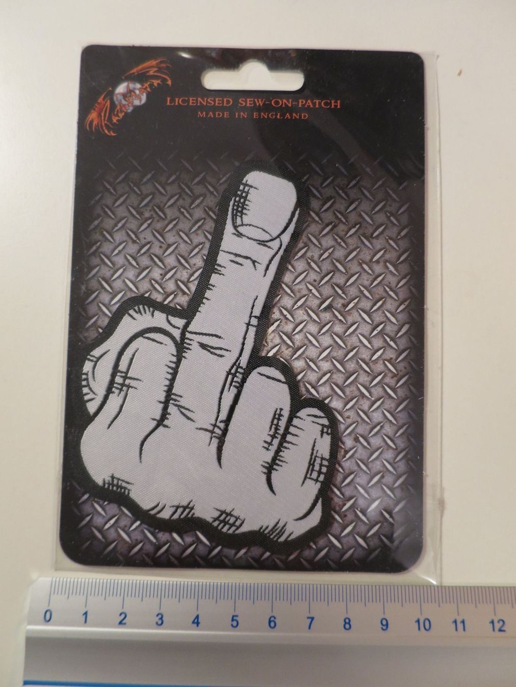 Insignes: Patch Middle Finger – D'occasion à Siebnen par greenpingu 1