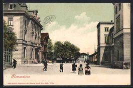 Romanshorn, Strassenpartie mit Passanten