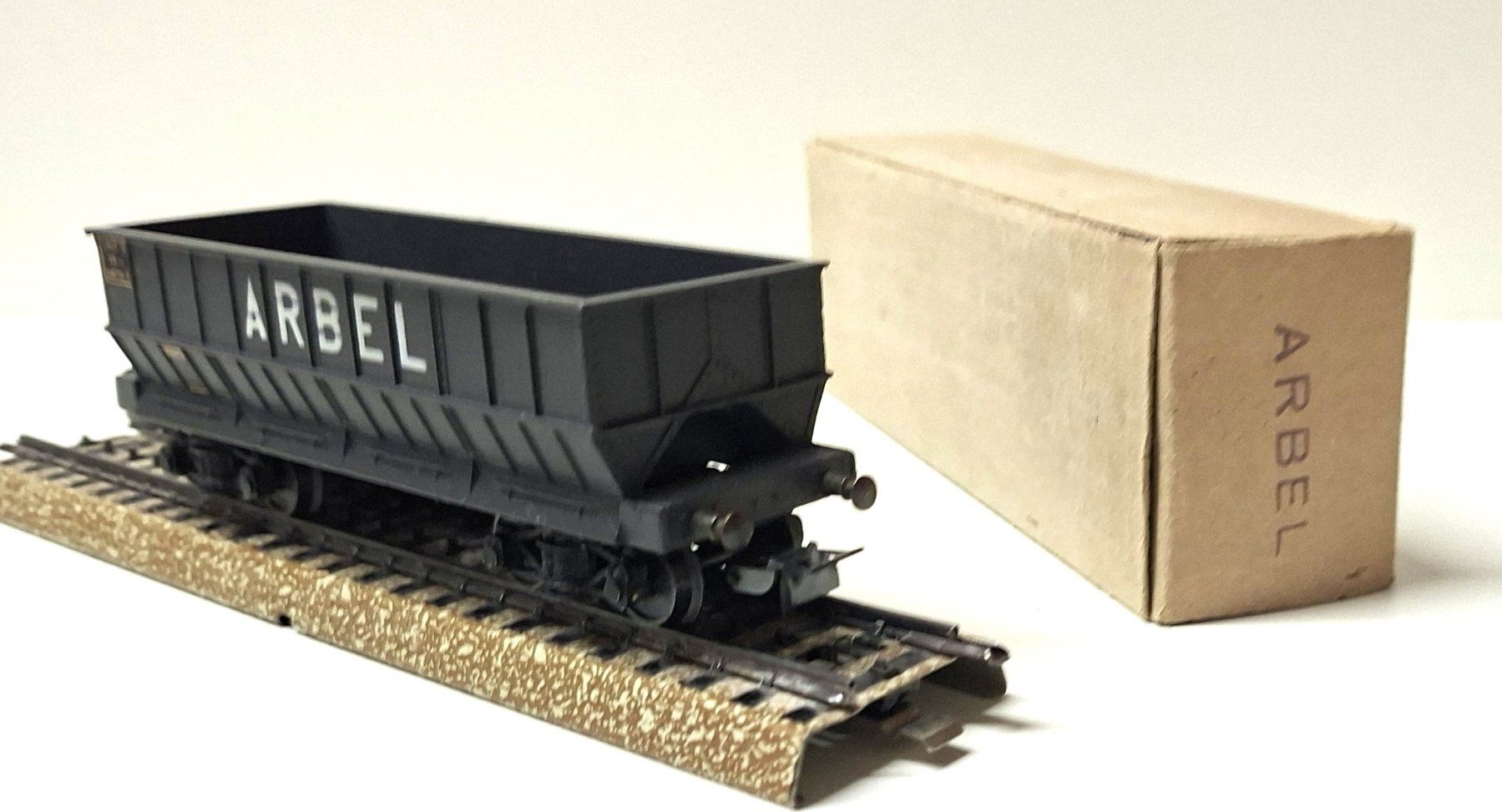 Modellini di ferrovie: SMCF 564 - 4a Erzwagen ARBEL, Okt – Usato da Cheseaux-Noréaz venduto da byefundus 1