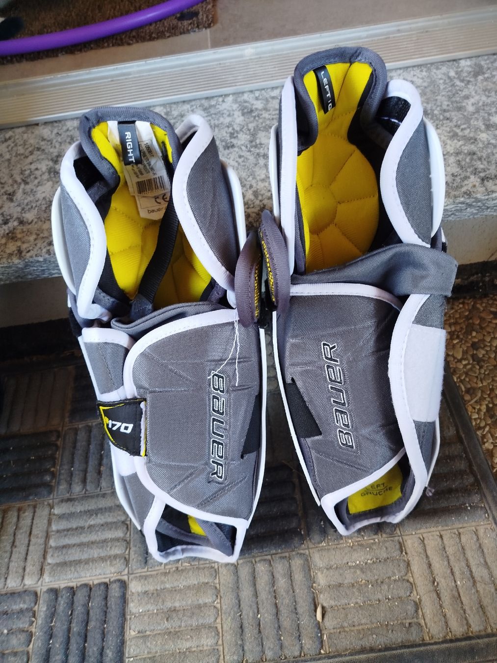 Bauer Protezioni & Imbottiture: Protection hockey Bauer – Usato da Leytron venduto da chloe20811