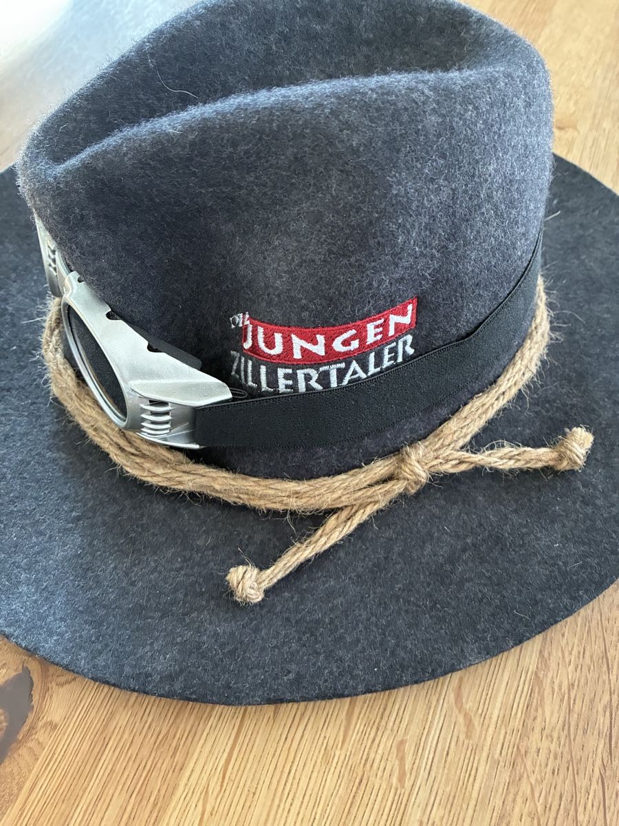Chapeaux, bonnets & casquettes: Hut – D'occasion à Schüpbach par Tluky