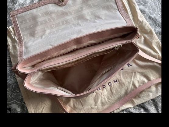 Ted Baker Borse da donna: Rosa Ted Baker Tasche – Usato da Hochdorf venduto da Forestgreen 3