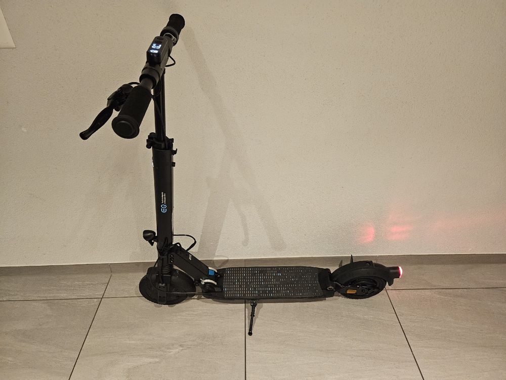 Mercedes Benz EQ Micro Explorer E-Scooter/ABSOLUT NEUWERTIG! | Acheter