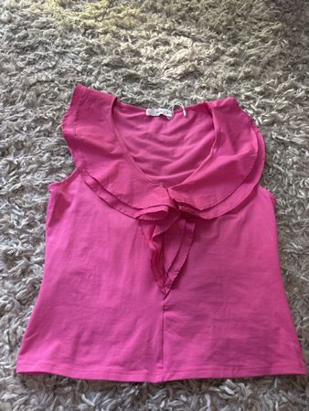 MNG Top pink size 36 ruffled detail new