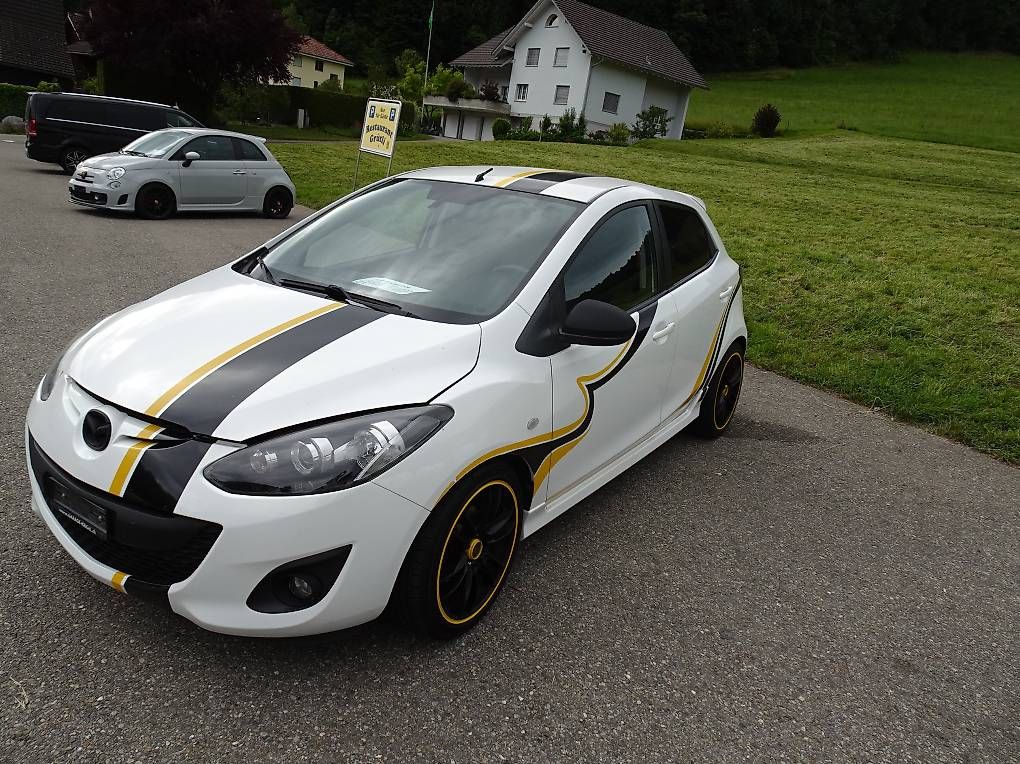 Automobili: Mazda 2 1.5 (2012), 178000 km – Usato da Uzwil venduto da koi02