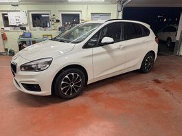 BMW 2er Reihe F45 Active Tourer 220 i F45 Active Tourer