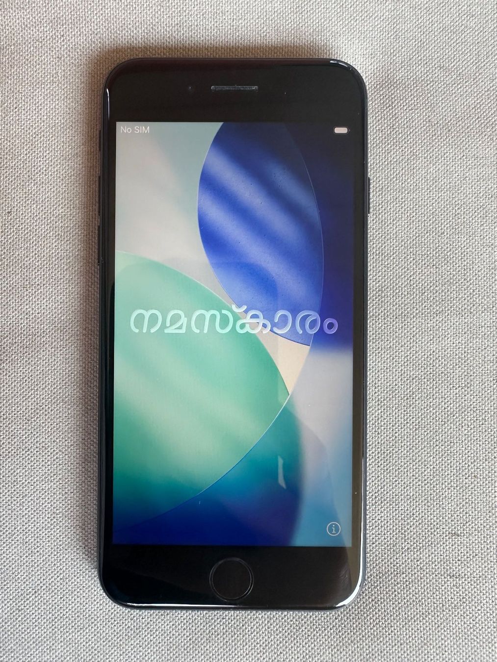 Apple Portables: Iphone SE (3rd Generation) 128GB – D'occasion à Sins par wonderer75 1