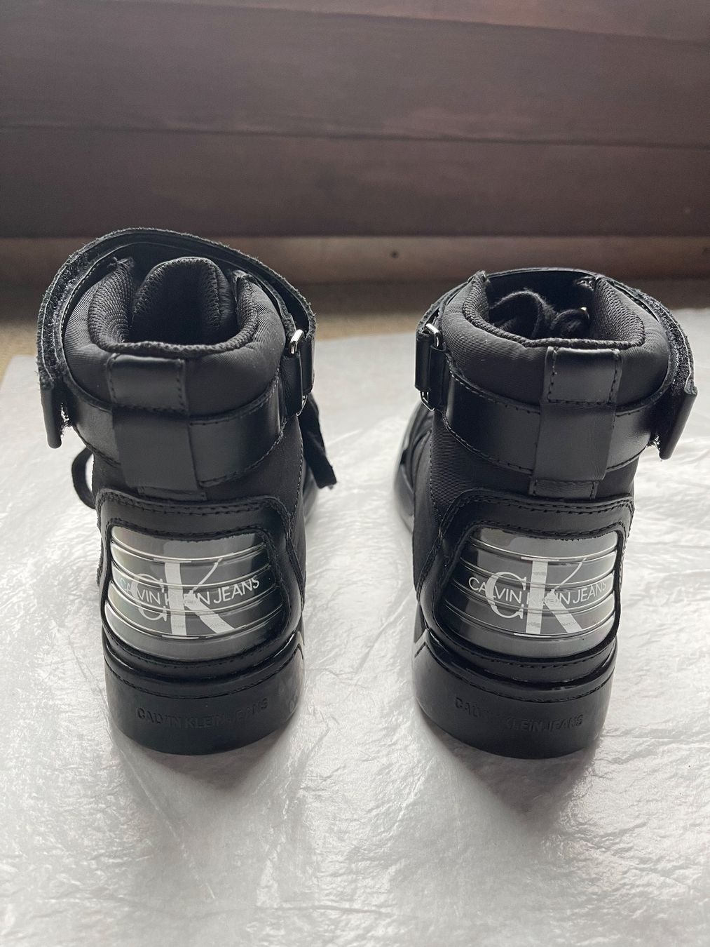 Calvin Klein Scarpe per ragazzi: Neue Calvin Klein Sneakers – Nuovo e nell'imballaggio originale da Tägerig venduto da Unbekannt5522 2