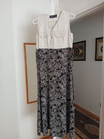 Summer Floral Maxi Dress, Size S/M, Light Beige & Black Prin