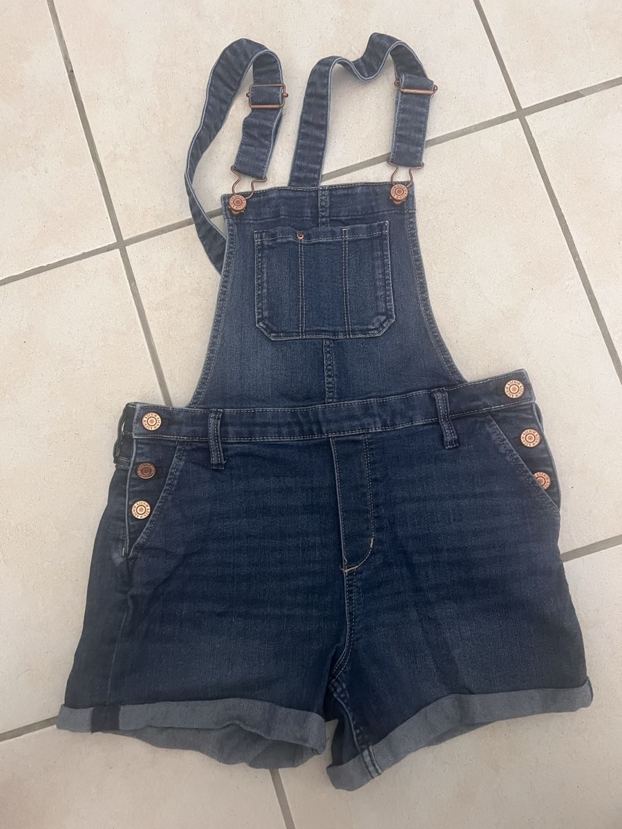 H&M Pantaloni: Salopette-short 158 – Usato da Neuchatel venduto da Melelienzlau