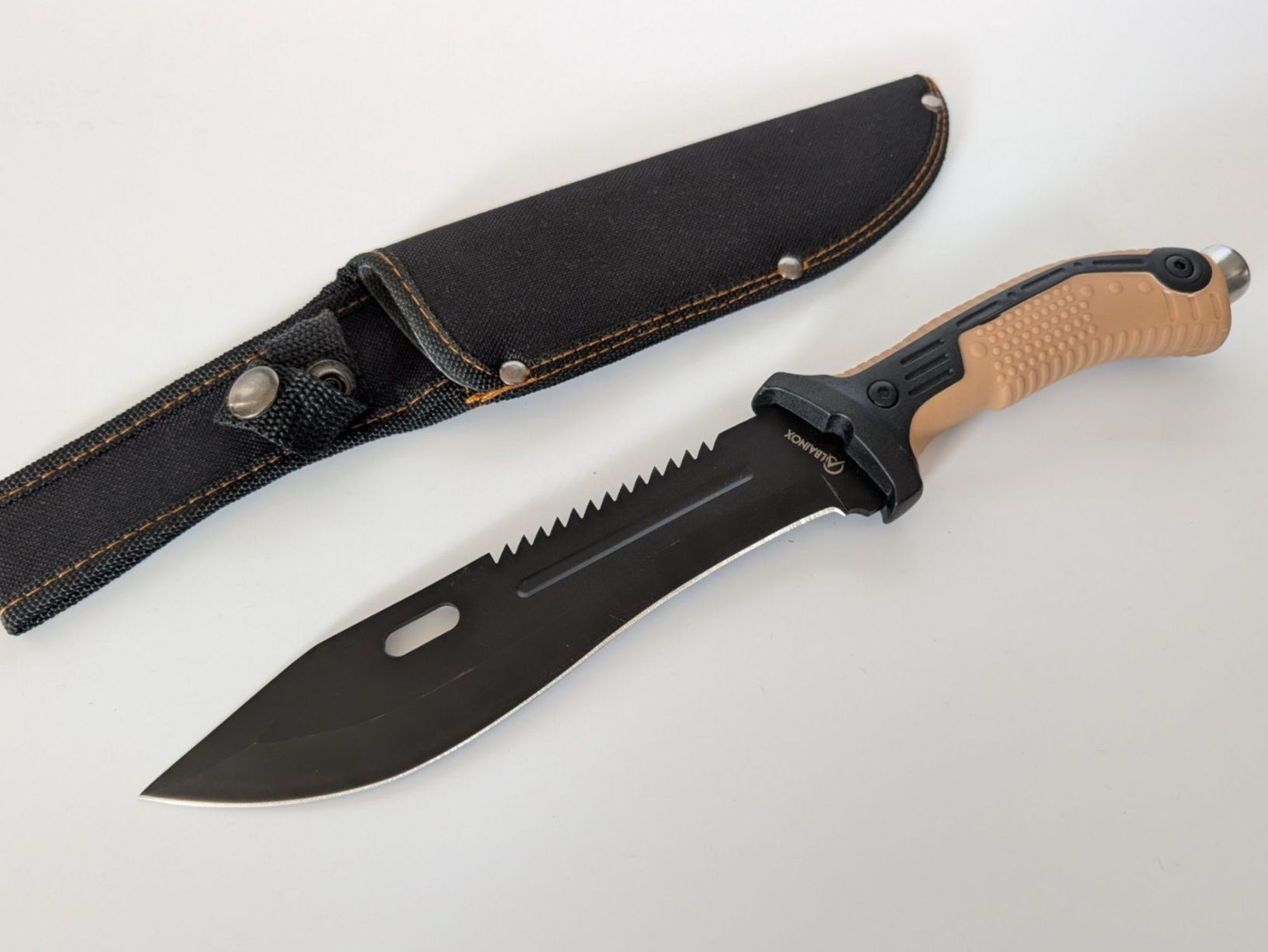 Coltellini militari: Neues Survival Messer/Outdoormesser mit Scheide – Nuovo (secondo la descrizione) da Ostermundigen venduto da TradeLab