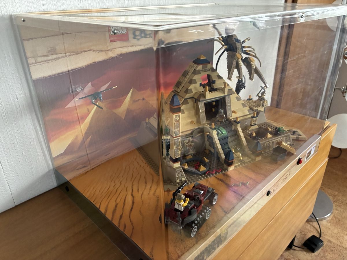 Vetrine: Lego Werbung Display Dekoration in Plexiglas Vitrine – Usato da schönenwerd venduto da quartier9 3