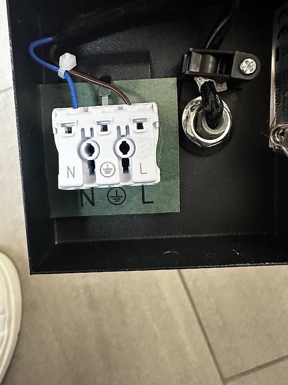 Lampade: Spot luci nuove nere  – Nuovo e nell'imballaggio originale da Mendrisio venduto da esthetic111 3