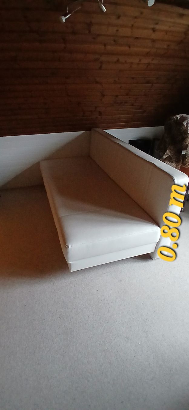 Divani: Zu verschenken Schlafsofa weiß – Usato da Niederweningen venduto da pedamaennchen 1