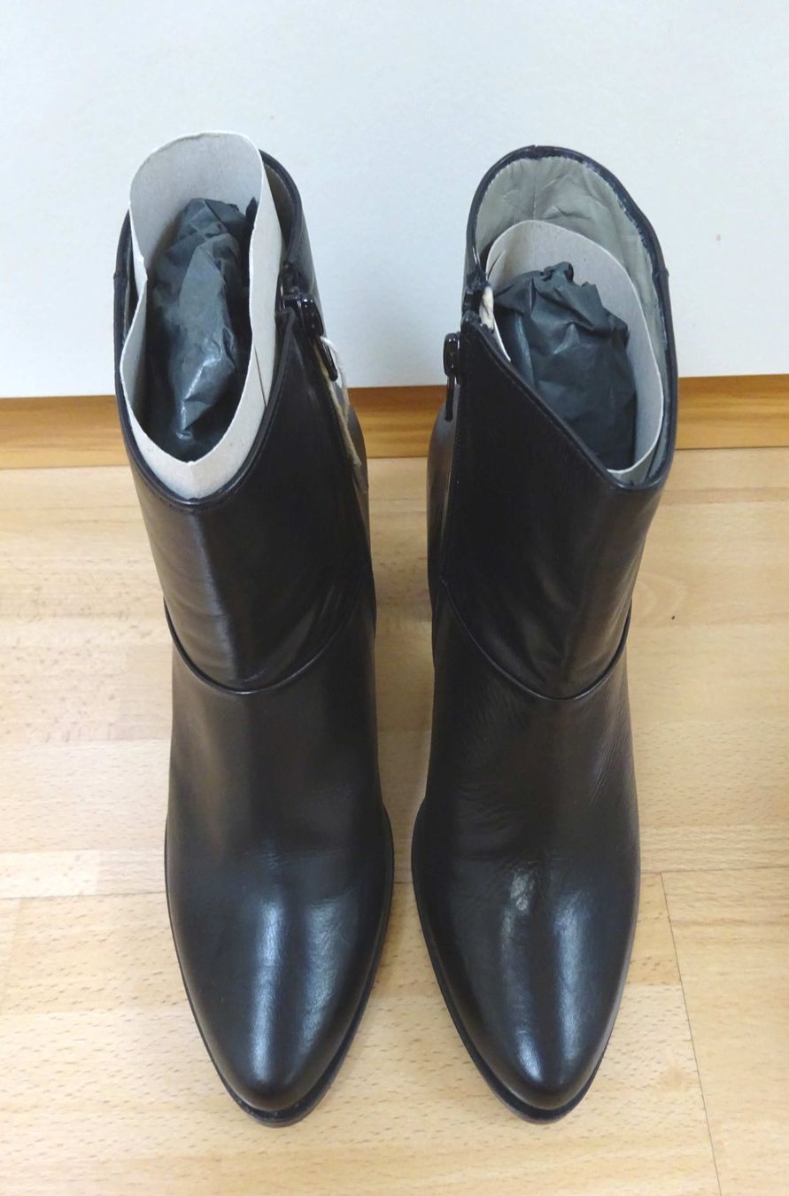 Scarpe da donna: Massimo Rebecchi - Neue Stiefeletten - Leder - Grösse 40 – Nuovo e nell'imballaggio originale da Zofingen venduto da Justizia_01 3