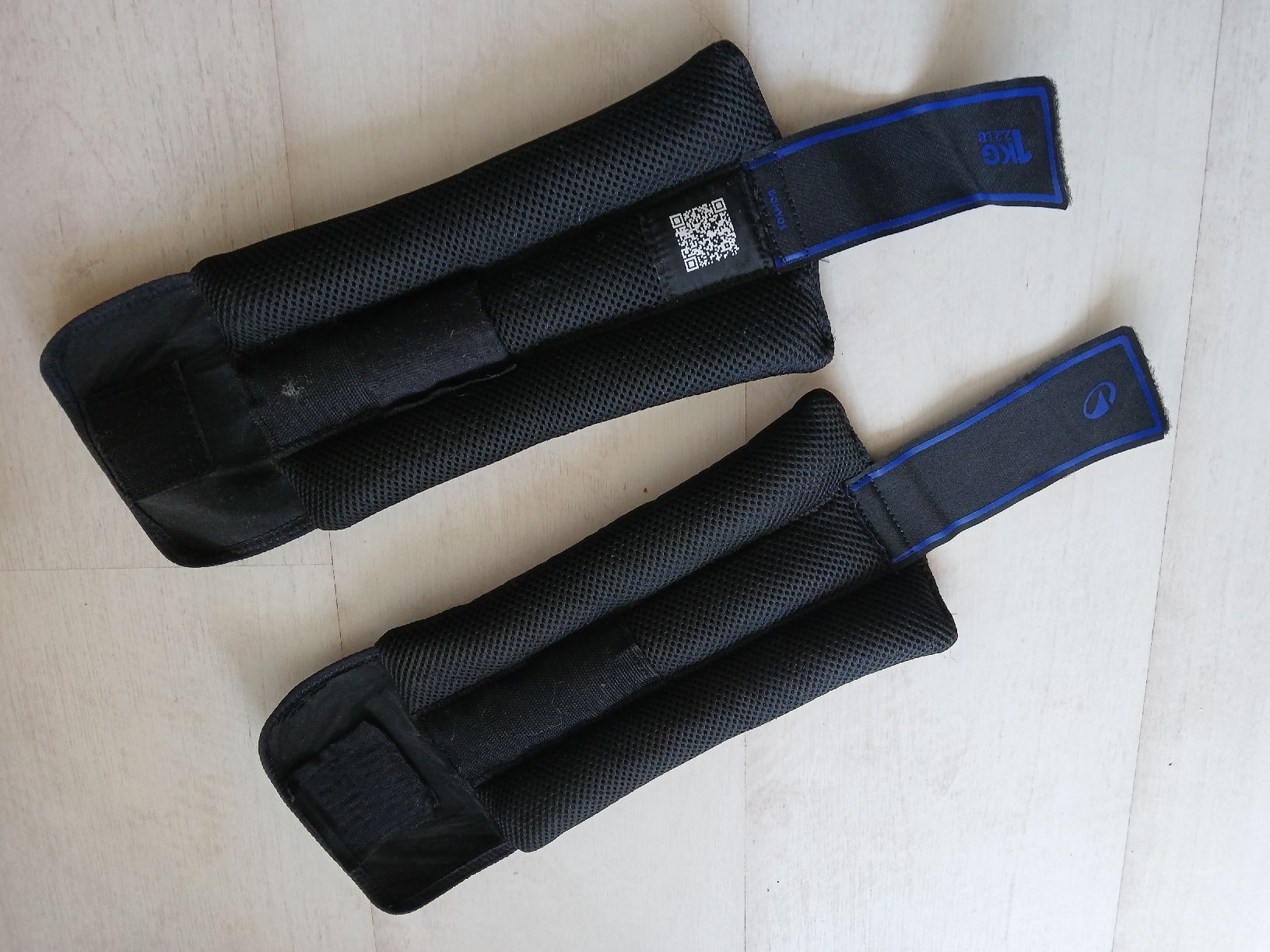 Manubri & Pesi: Gewichtsmanschetten – Usato da Bern venduto da Maris_Secondhand