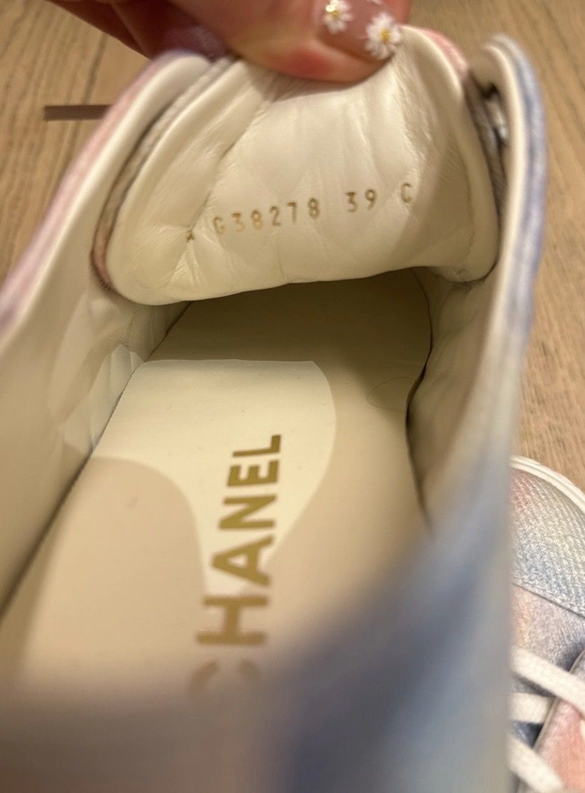 Chanel Scarpe da donna: Chanel Sneakers Grösse 39 – Usato da Kloten venduto da liu_65tx 3