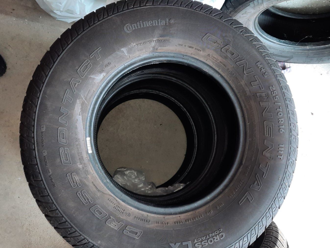 Pneumatici & Ruote complete: 4 x 255/70 R16 111T Continental M+S – Usato da Bronschhofen venduto da Atom999 3
