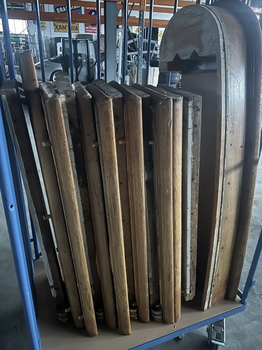 Scale: Massive alte Eichentreppe – Usato da Starrkirch-Wil venduto da charlywatson