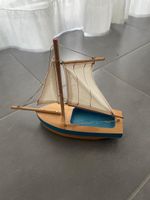 Holz Segelboot, liebevoll handgefertigt, Top Zustand!