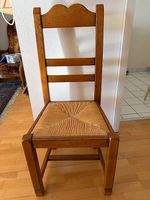 4 chaises en bois palliee parfaite état 