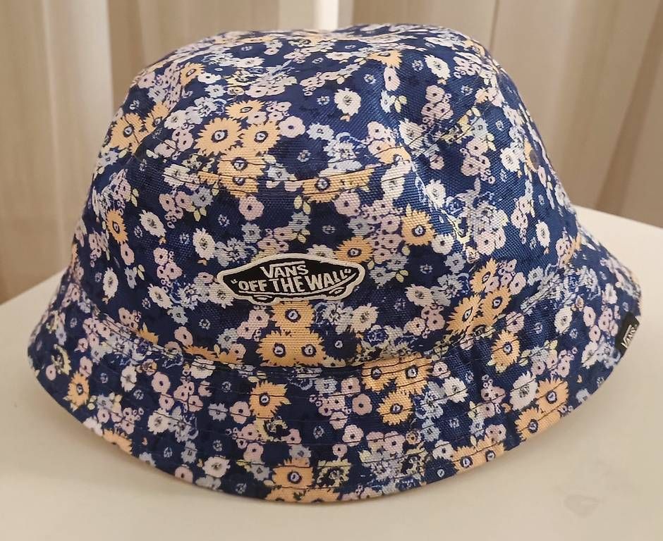 Copricapi, berretti & cappellini: Hat Vans – Usato da Bern venduto da sv-trade