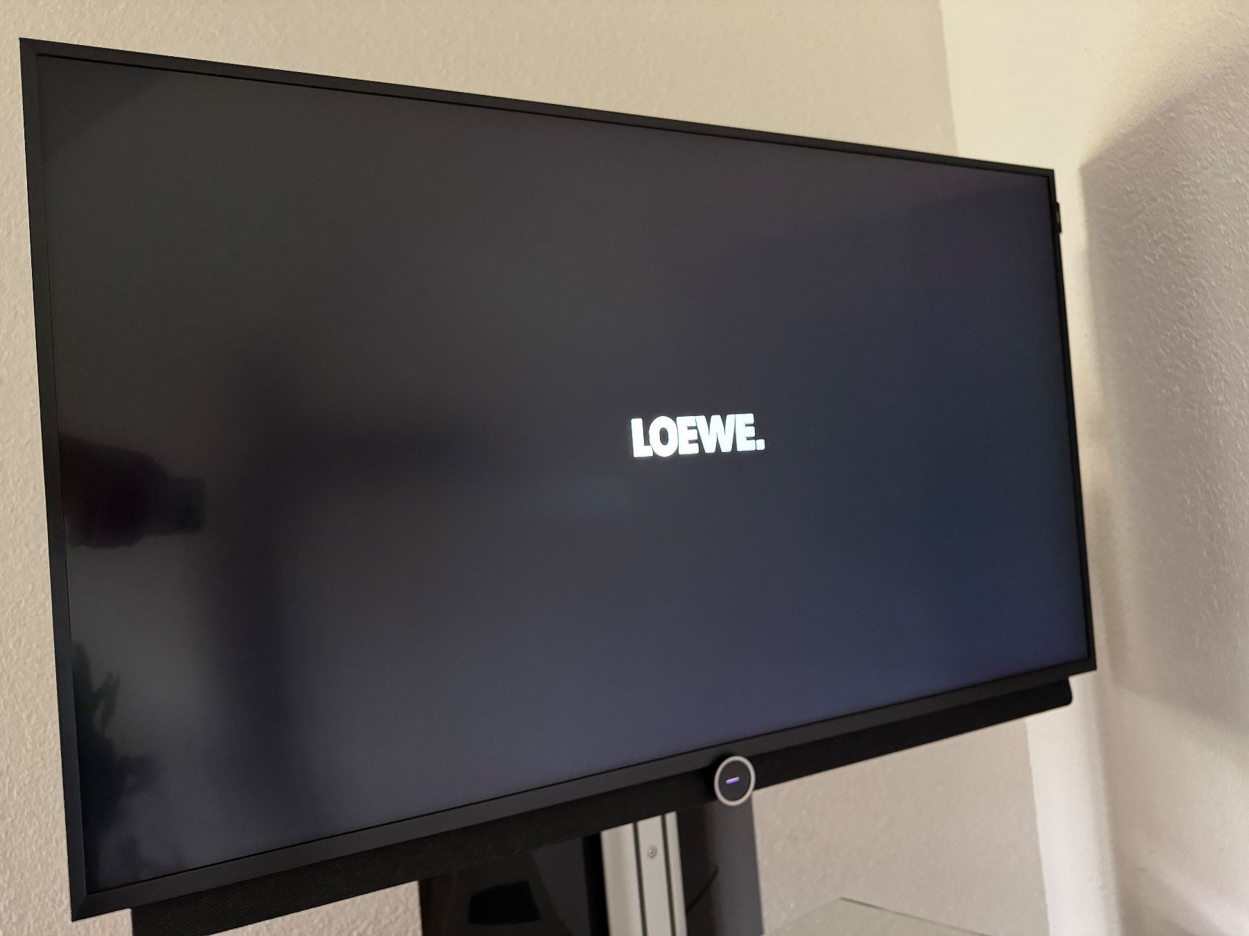 Loewe Televisori: Loewe bild 3.43 Fernseher/TV – Usato da Moosseedorf venduto da SDmedia 1