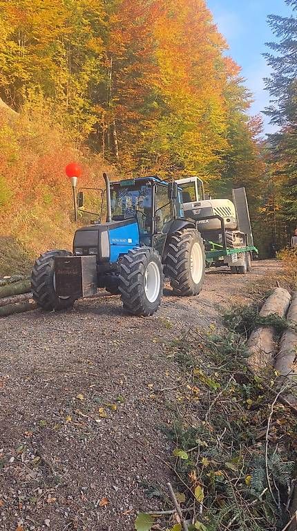 Trattori: Valtra Valmet 900 – Usato da Entlebuch venduto da man_n7bm 1