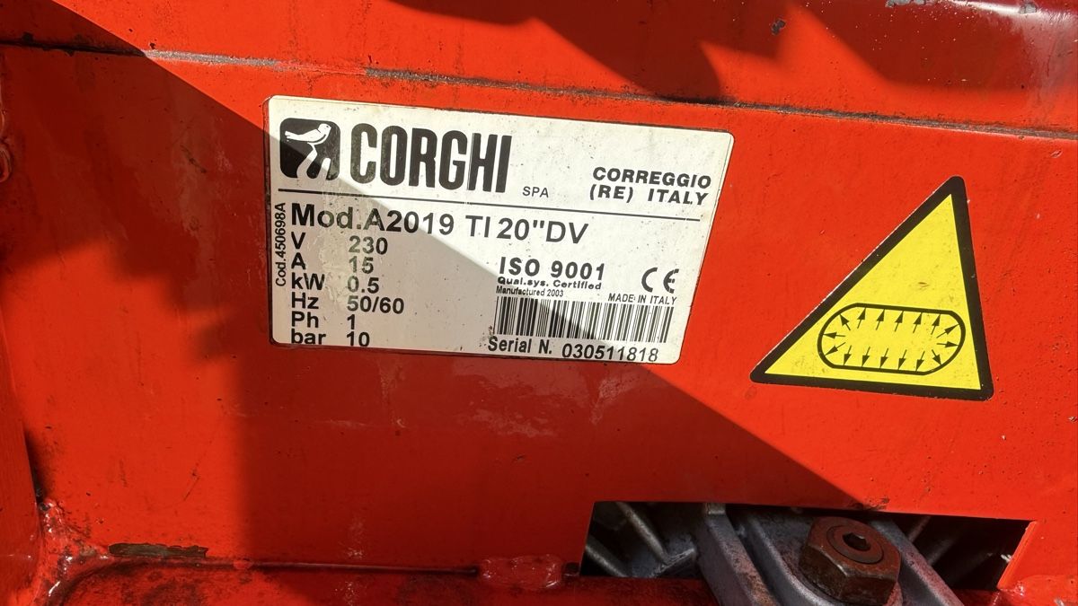 Corghi Tutte le macchine: Corghi 20A 2019RC Pneu-Maschine – Usato da kottwil venduto da kolino 5