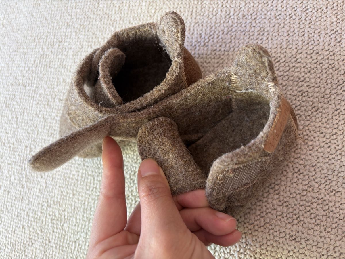 Bisgaard Scarpe per ragazzi: Bisgaard Hausschuhe braun Grösse 19  – Usato da Zürich venduto da dor_9l9g 5