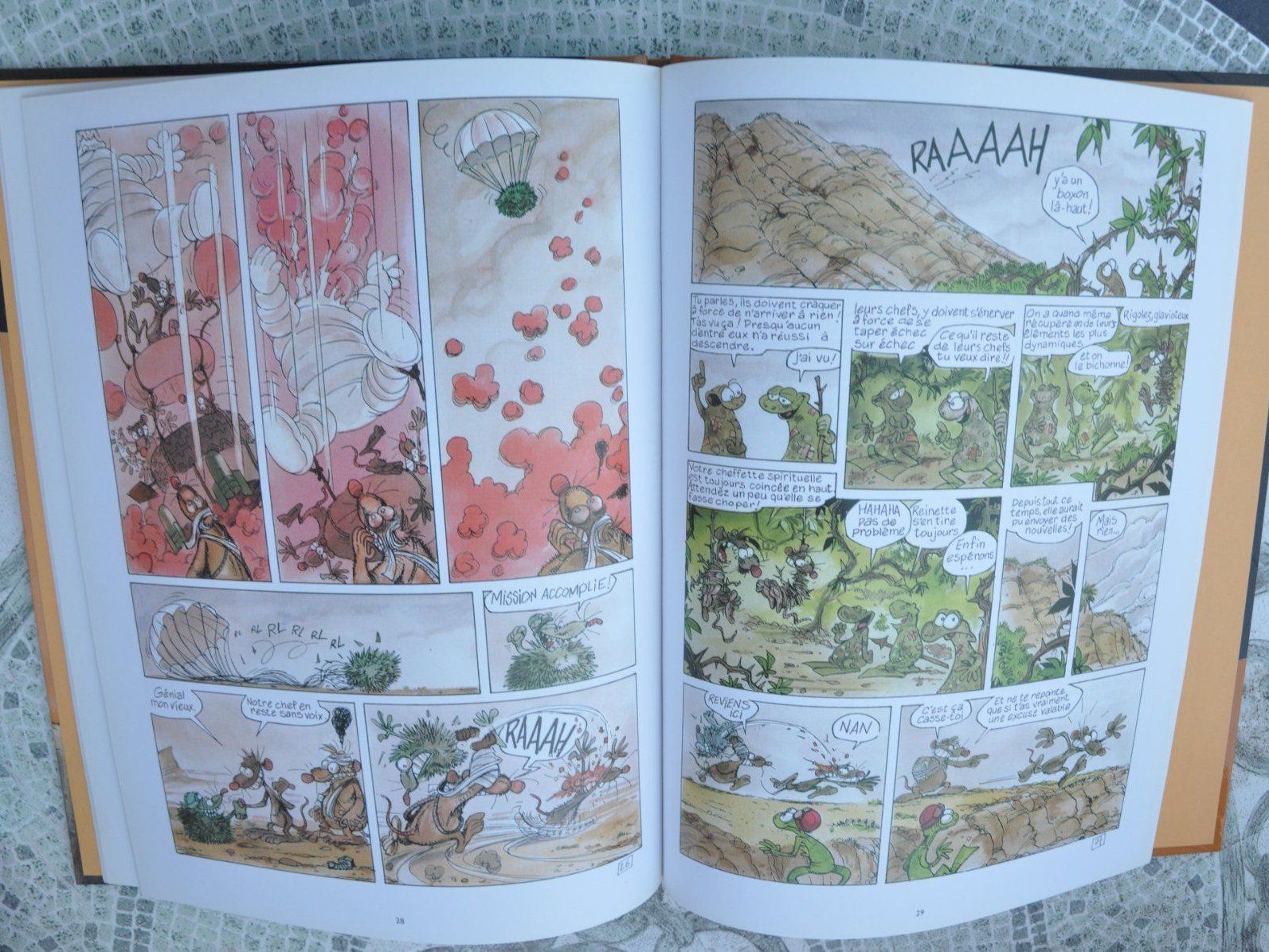 Comics: Attention à la marche - Rat's - Tome 3 – Gebraucht aus Fully von Minouchka 1