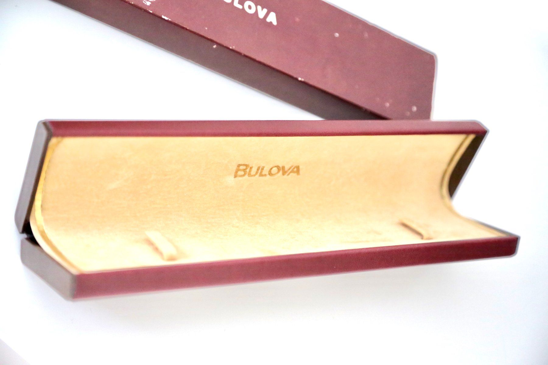 Bulova Orologi: Bulova Box mit Umkarton selten! – Usato da Reinach BL venduto da Han-Numismatik 4
