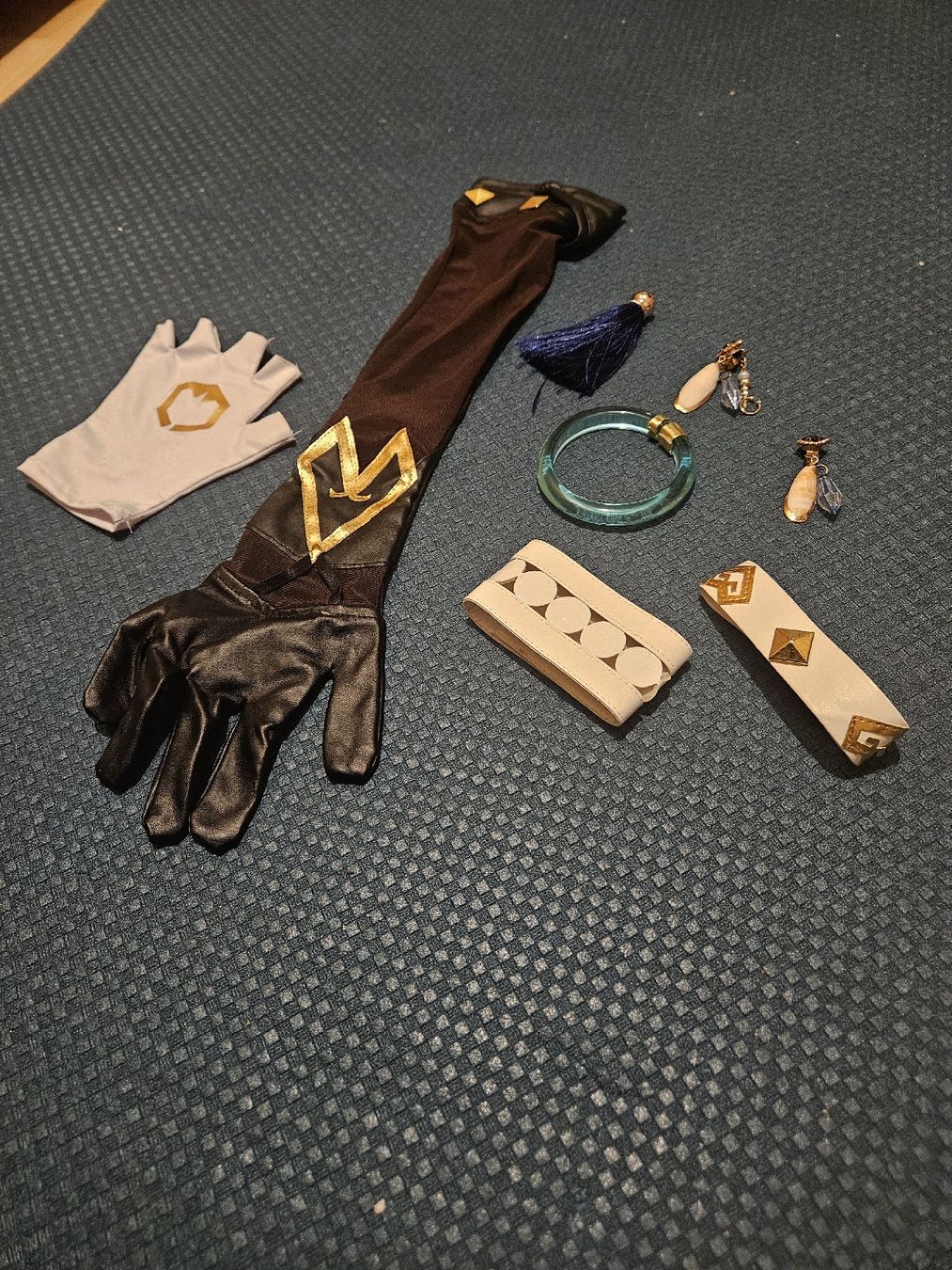 Costumi: Yelan Cosplay – Usato da Niederweningen venduto da cri_rq67 9