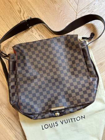 Louis Vuitton Messenger Tasche