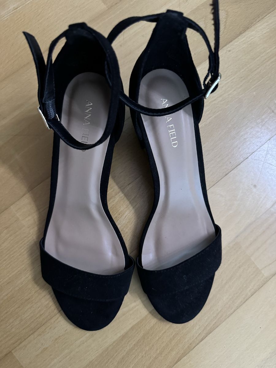 Anna Field Scarpe da donna: Anna Field Schuhe schwarz – Nuovo (secondo la descrizione) da Marbach SG venduto da Noelia.La 2